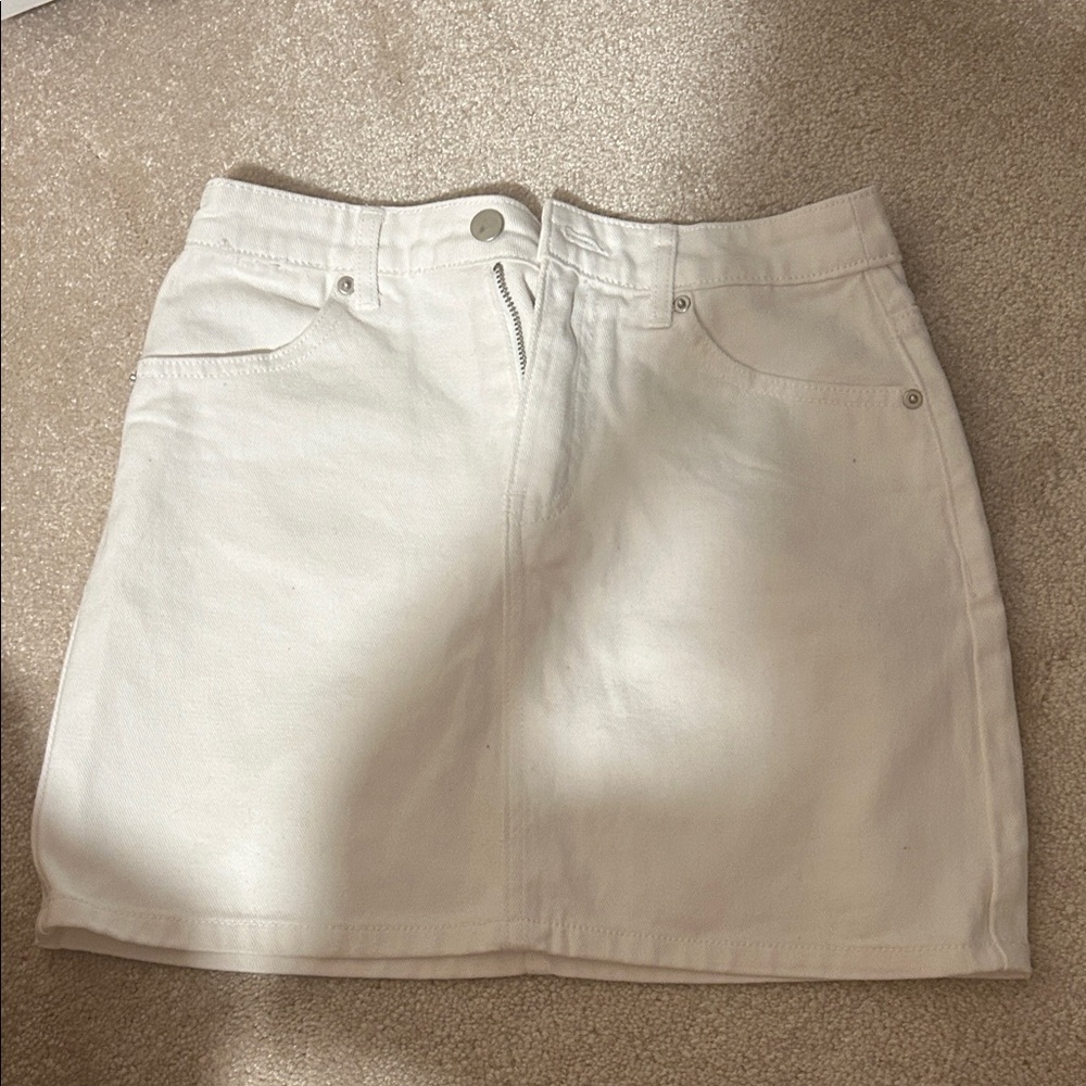 Forever 21 White Mini Skirt